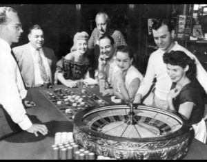 Read more about the article Antique Roulette Wheel